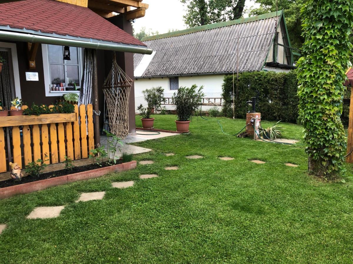 Hero 4 Sterne Ferienhaus バヤ エクステリア 写真