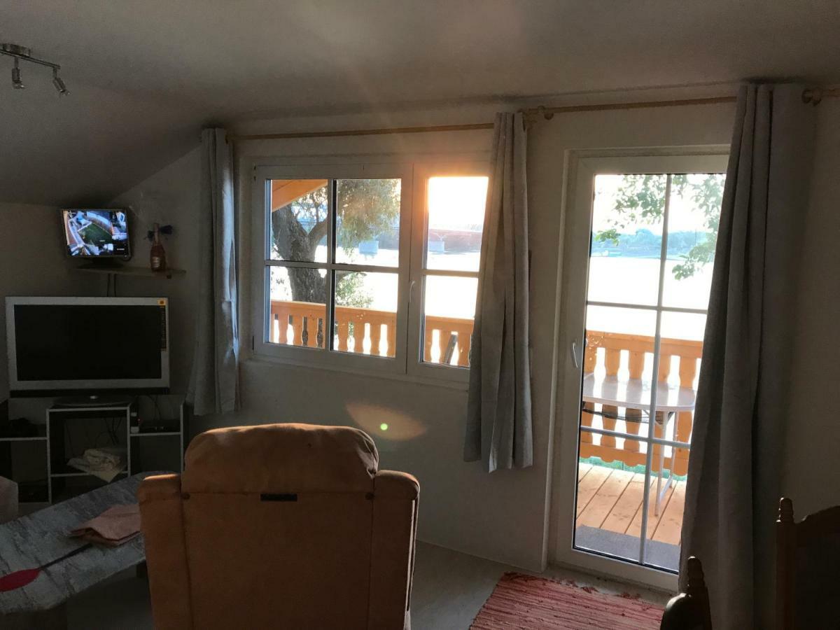 Hero 4 Sterne Ferienhaus バヤ エクステリア 写真