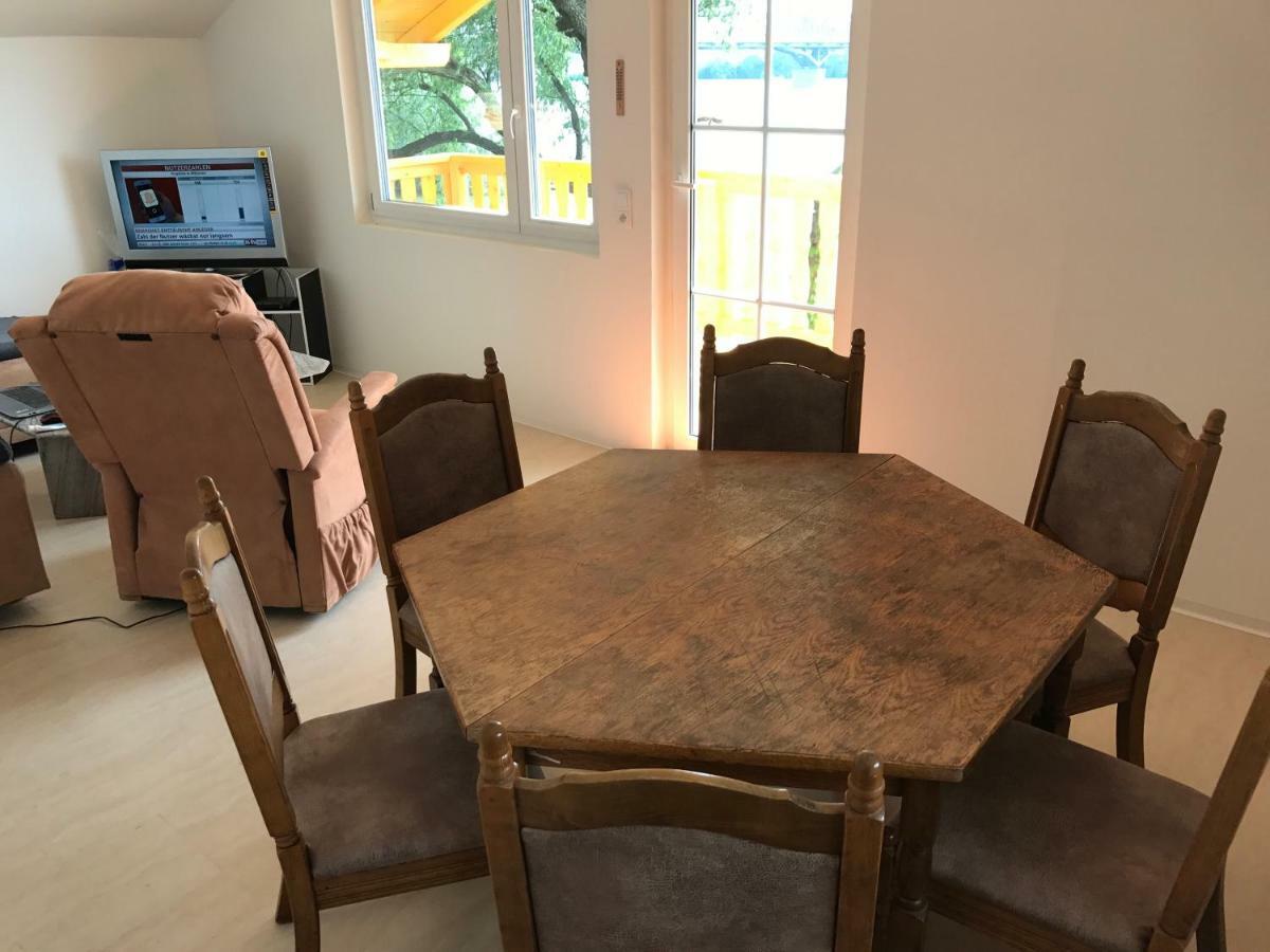 Hero 4 Sterne Ferienhaus バヤ エクステリア 写真